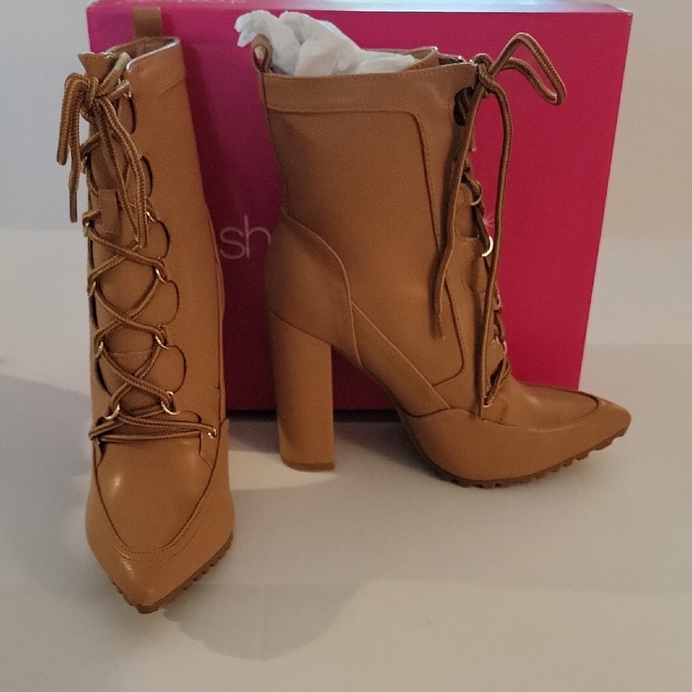 Shoe Dazzle Chic Tan Lace-Up Heeled Boots - Picture 4 of 9